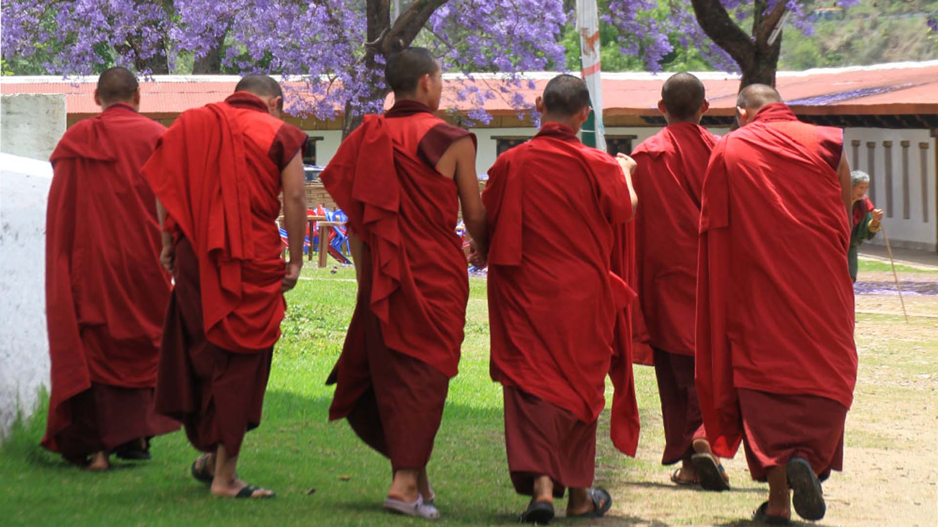 dos and don't while in Bhutan