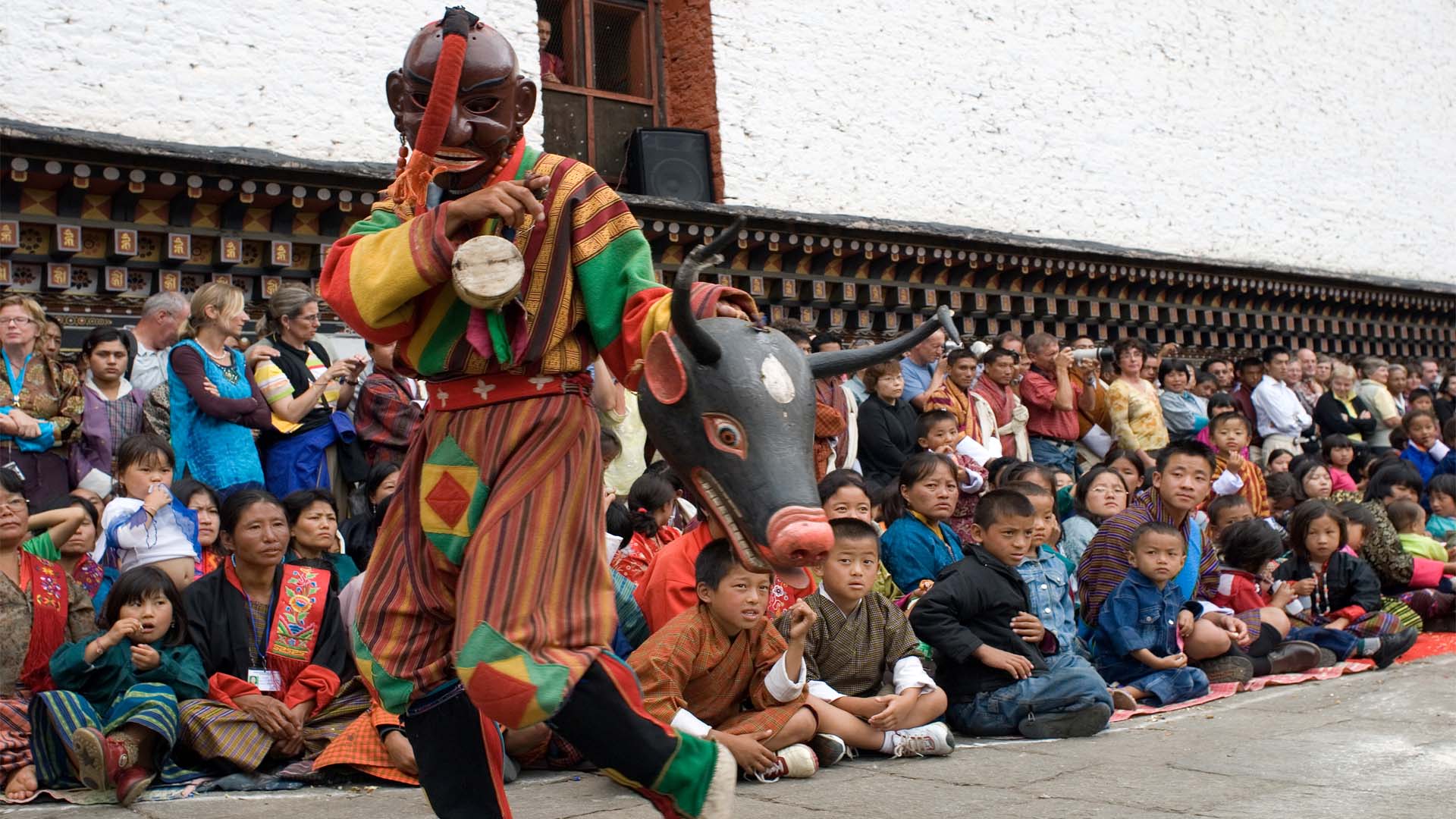 Bhutan Travel with Nalakhar Tshechu