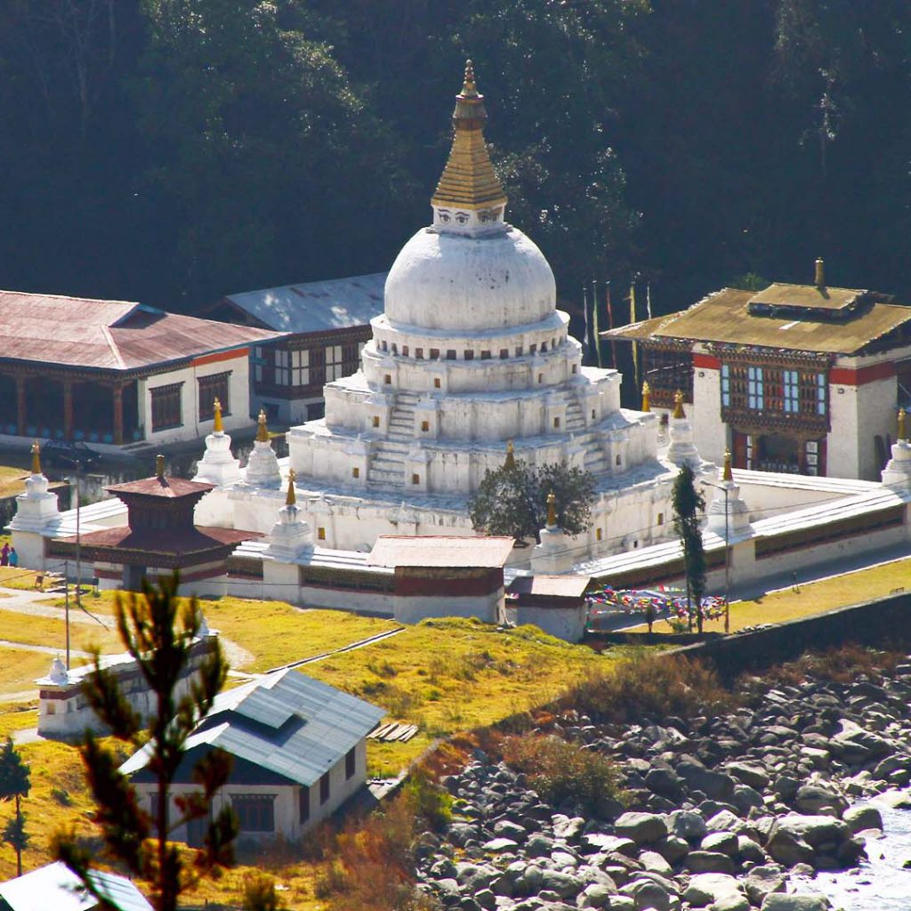 Bhutan travel with Chorten Kora