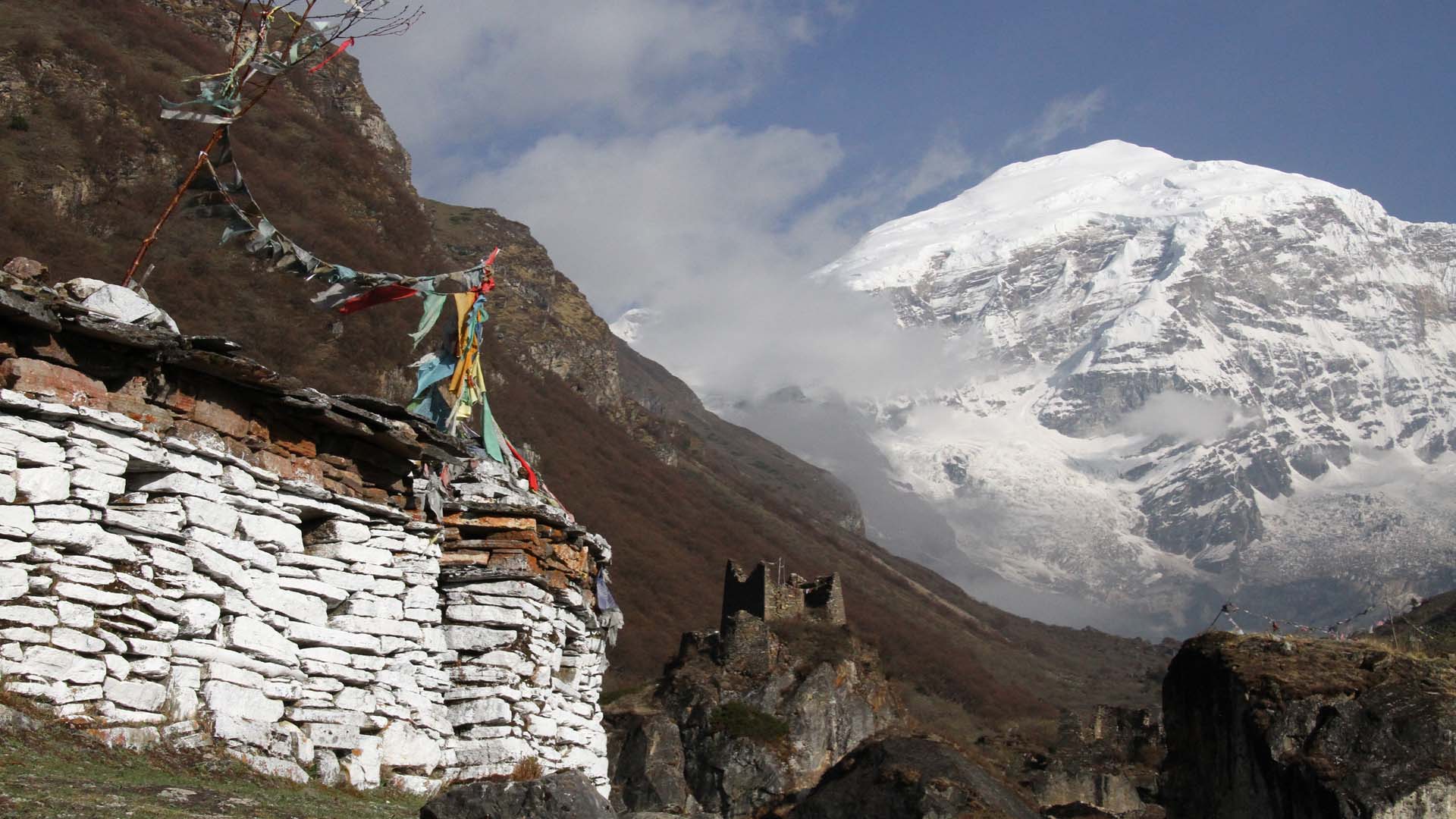 Jumolhari Base Camp Trek